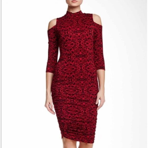 Jessica Simpson Red & Black Print Cold Shoulder Ruched Dress Size Large - Picture 1 of 8